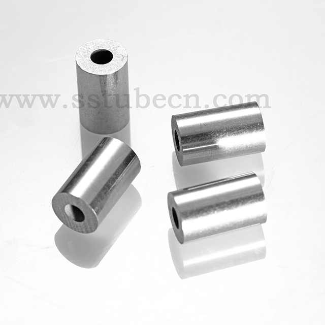 UNS N07718/DIN W. NR. 2.4668 Tubería sin costura resistente a altas temperaturas para operaciones exigentes