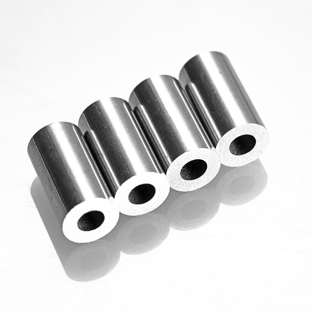 Tubo de n&iacute;quel resistente y resistente a altas temperaturas N07718